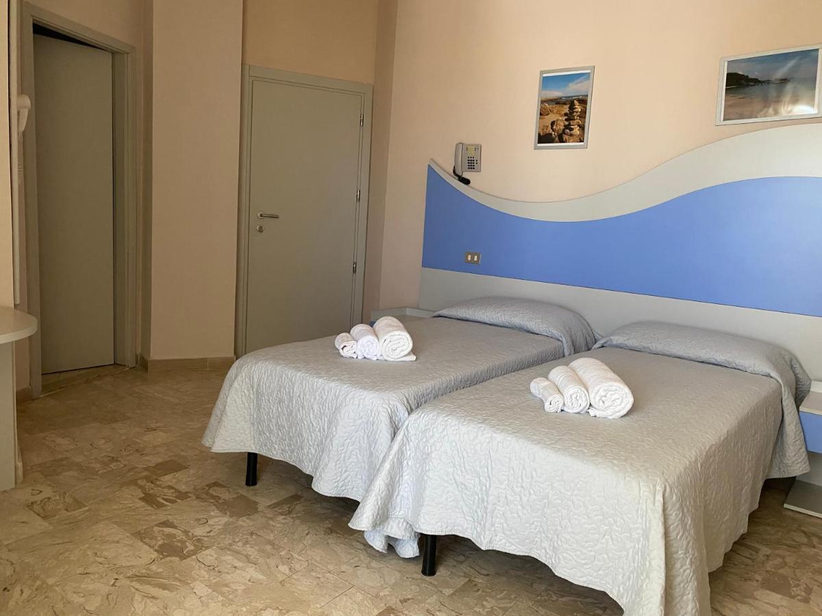 Hotel Moderno - Cervia