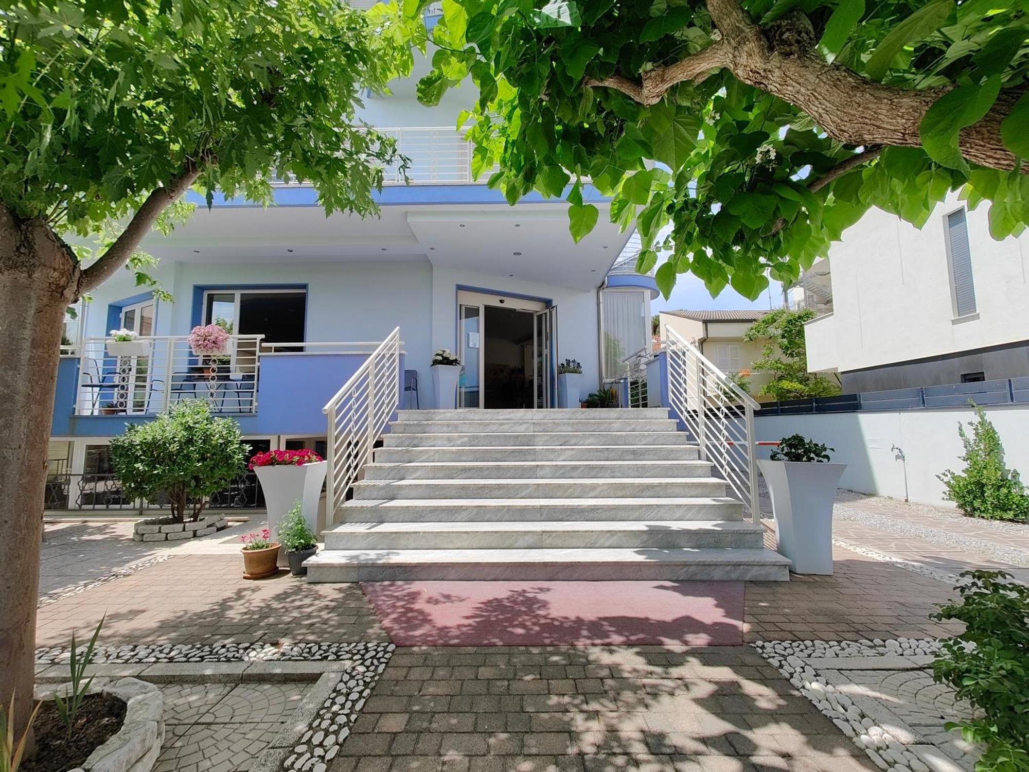 Hotel Moderno -