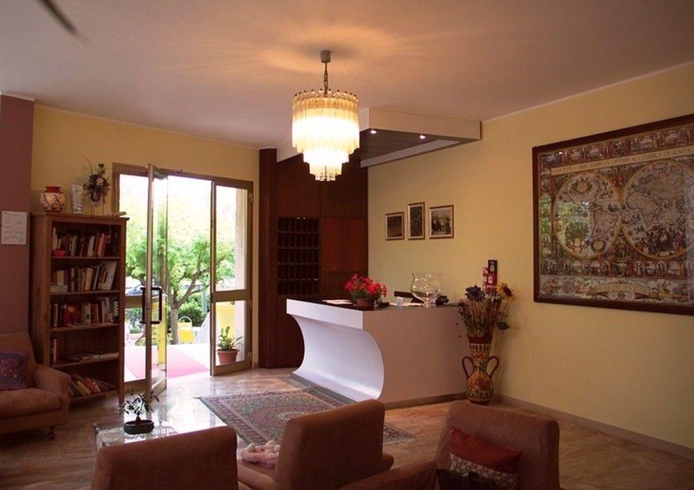Hotel Moderno - 3*